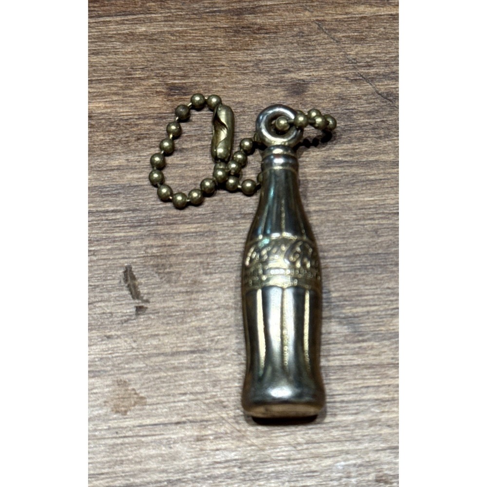 Vintage 1980s Coca-Cola Gold Tone Bottle/Key Chain Mini Coke Soda Pop Metal